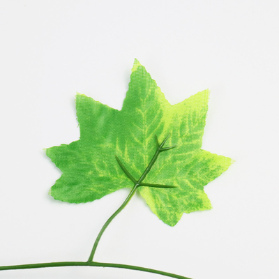 Hanging Garland Artificial Ivy Vines Leaf Plants 1.8cm Plastic Foliage For Wedding Wall
